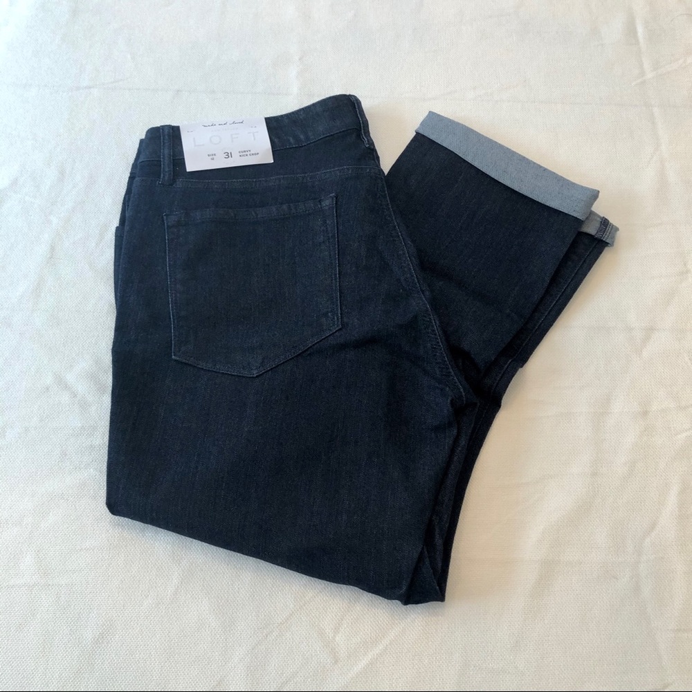 Loft Curvy Kick Crop